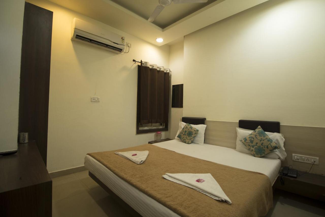 Hotel Maa Ganga Palace Bhopal Ngoại thất bức ảnh
